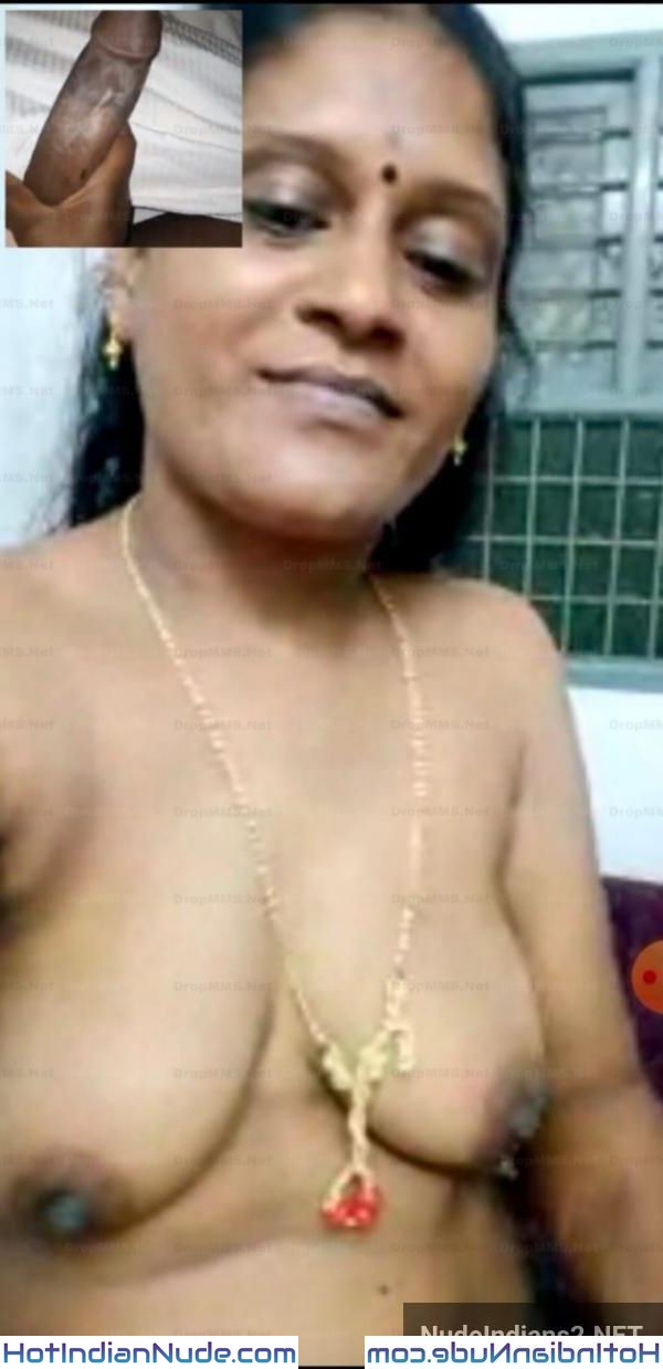 Mature mallu full nangi bhabhi photos - Chudai with office clerk