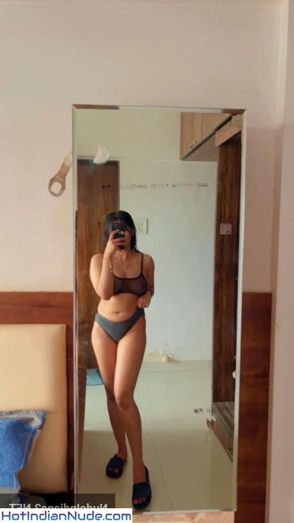 Mera Dost Bhai Nude Selfie Desi