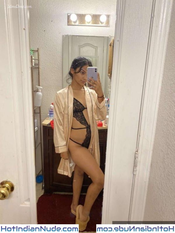 Butt Naked Selfie