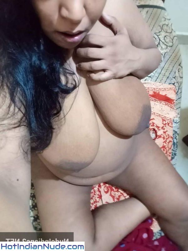 Moti Indian Aunty Beautiful Nude Women Free Pics