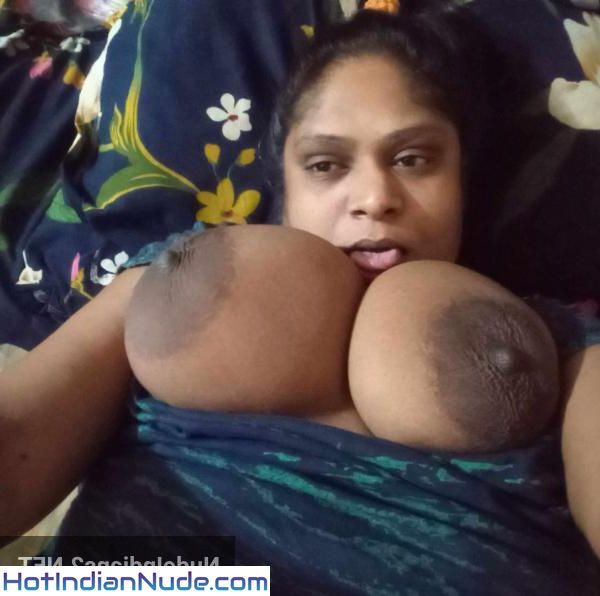 Moti Indian Aunty Desi Nude Sex Photo
