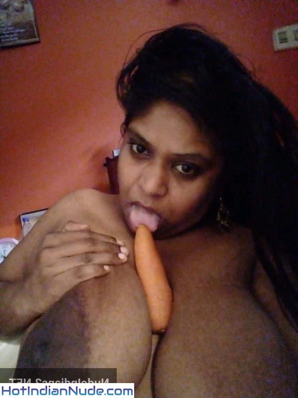 Moti Indian Aunty Nude Avantika