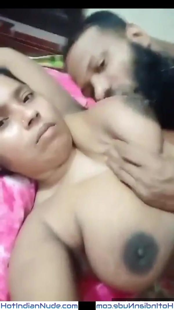 Mumbai Muslim Bhabhi Desi Naked Beauty