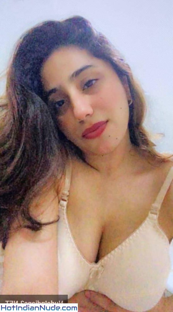 Muslim Indian Bhabhi Rajasthani Aunty Nude Pics