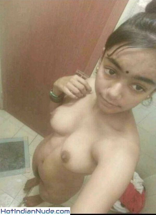 Nangi Desi Ladkiyan Aunty Nude