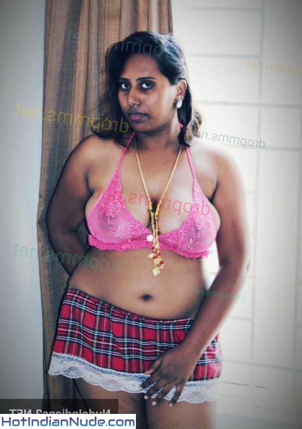 Nangi Desi Tamil Nude Indian Girl Pics