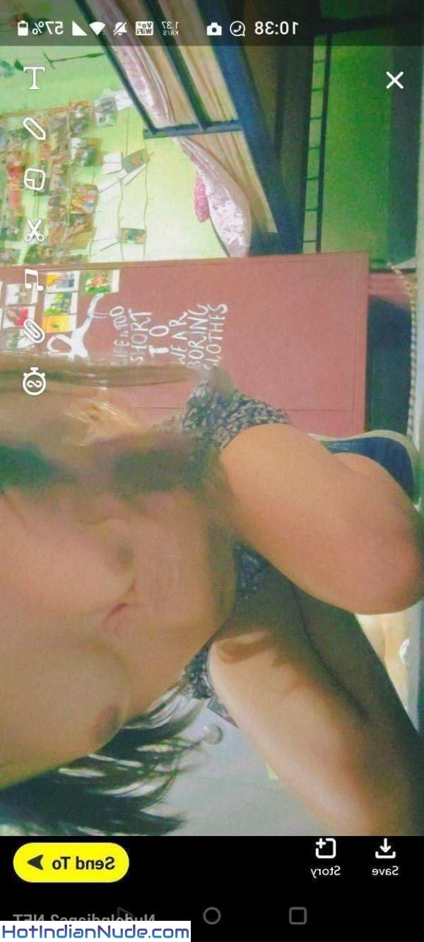 Noida Girl Desi Aprathi Aunty Nude Images