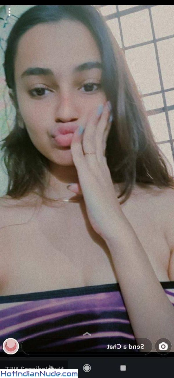 Noida Girl Desi Boob Selfie Nude