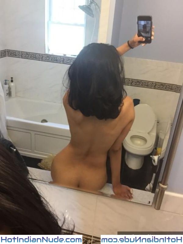 Nri Nude Model Bollywood Actor Nangi Photo