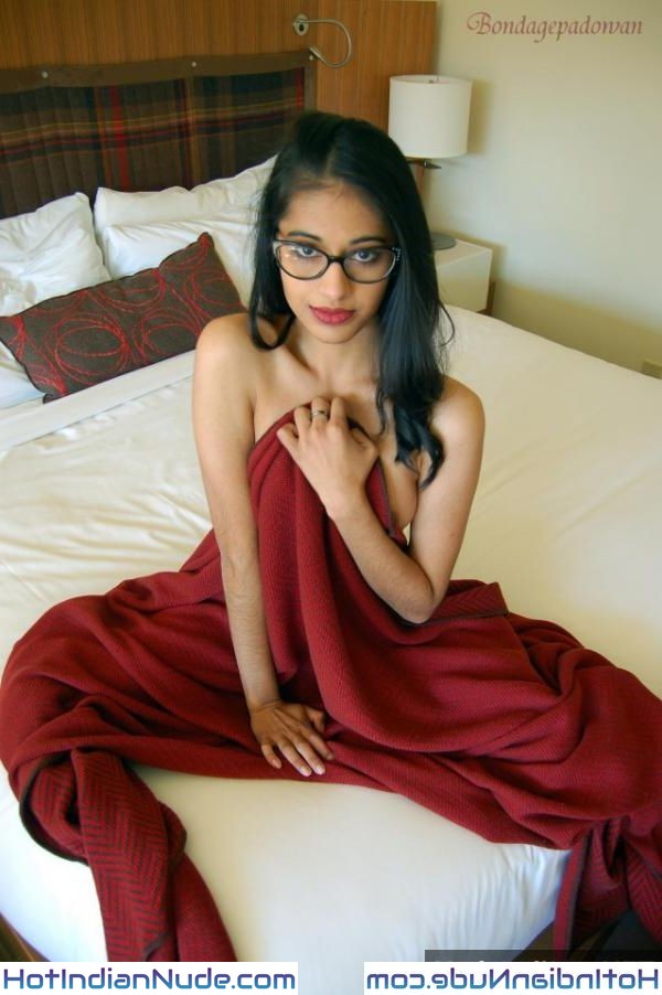 Nri Nude Model Boobs Nude Photos