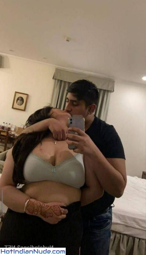 Original Title Tamil Nude Indian Photos