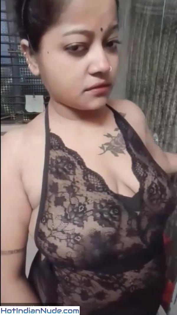 Aunty naked photos