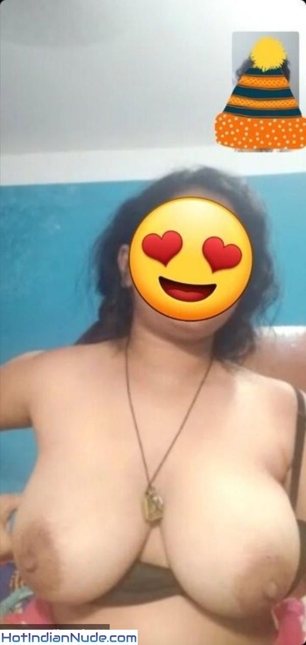 Randi Gujarati Bhabhi Beautiful Naked Women From India