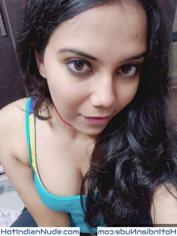 Surat Nangi Girl Puffy Pussy Porn Pics