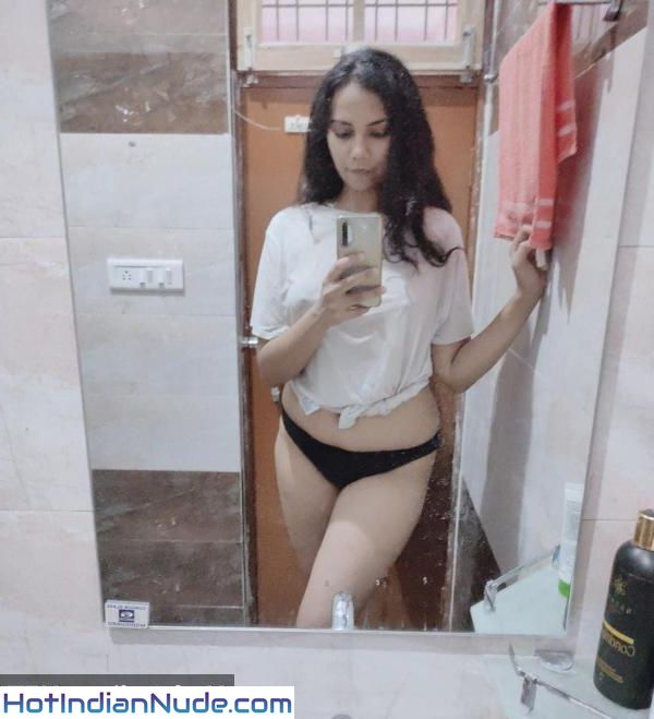 Surat Nangi Girl Nudesphotos