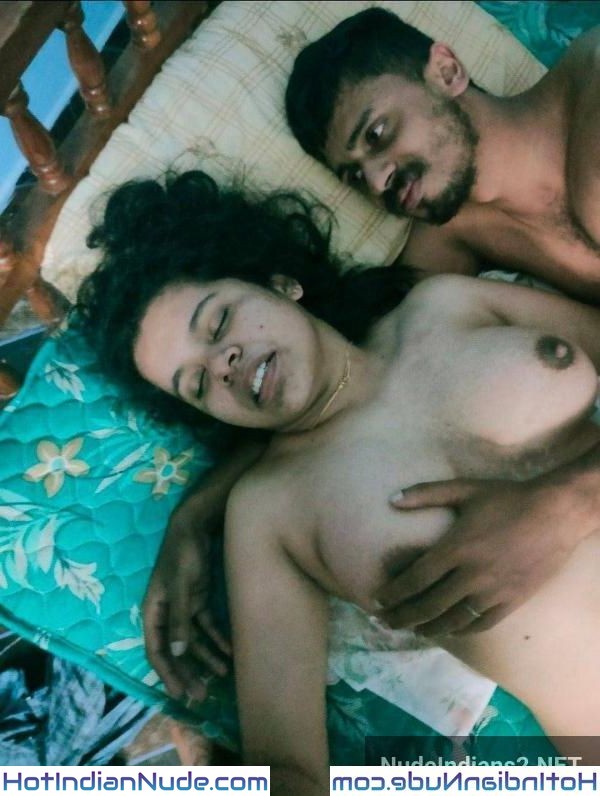 Title Tamil Desi Nangi Bur Ka Photo