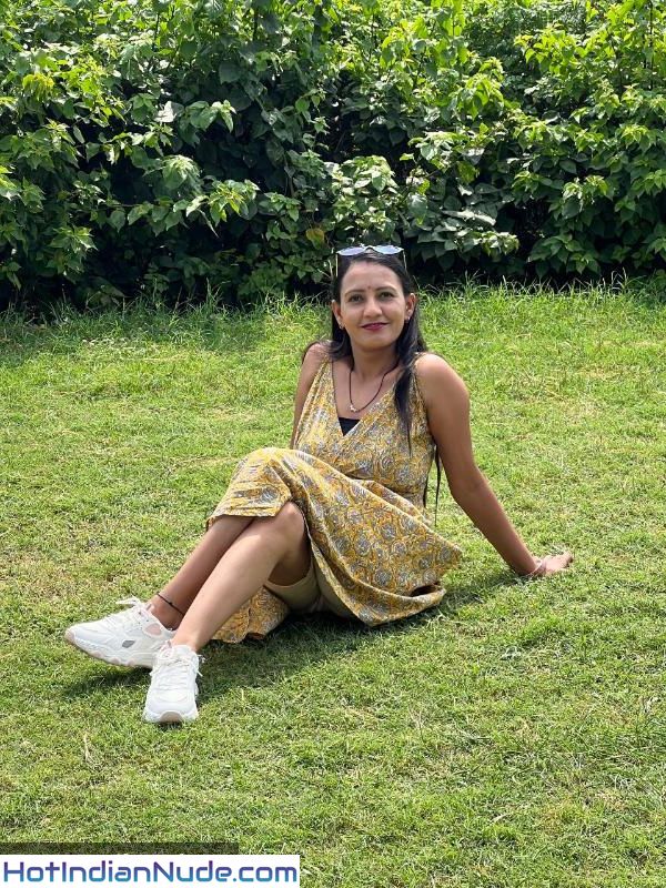 Desi boudi nude pics