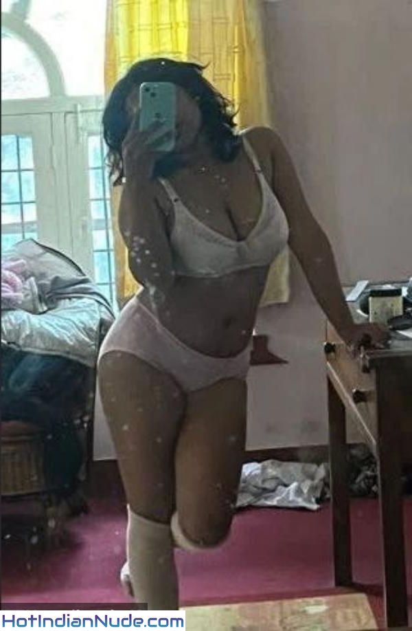 Aunty uncle sex photo