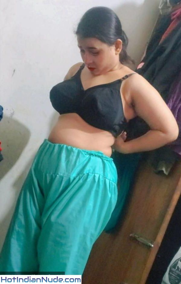 Mallu girls nude photos
