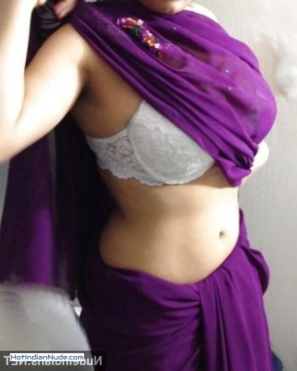 Slutty Desi Ladkiyon ki Nude Pic Gallery Leaked Online Photo 1
