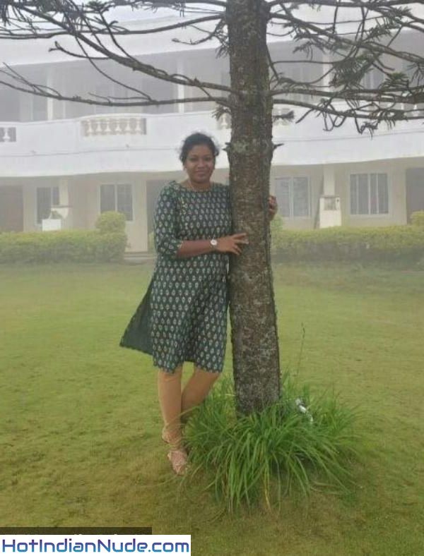 Nangi nangi photo nangi nangi