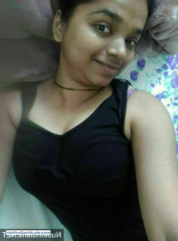 Mallu Munda ki Ladkiyon ka Garam Naach