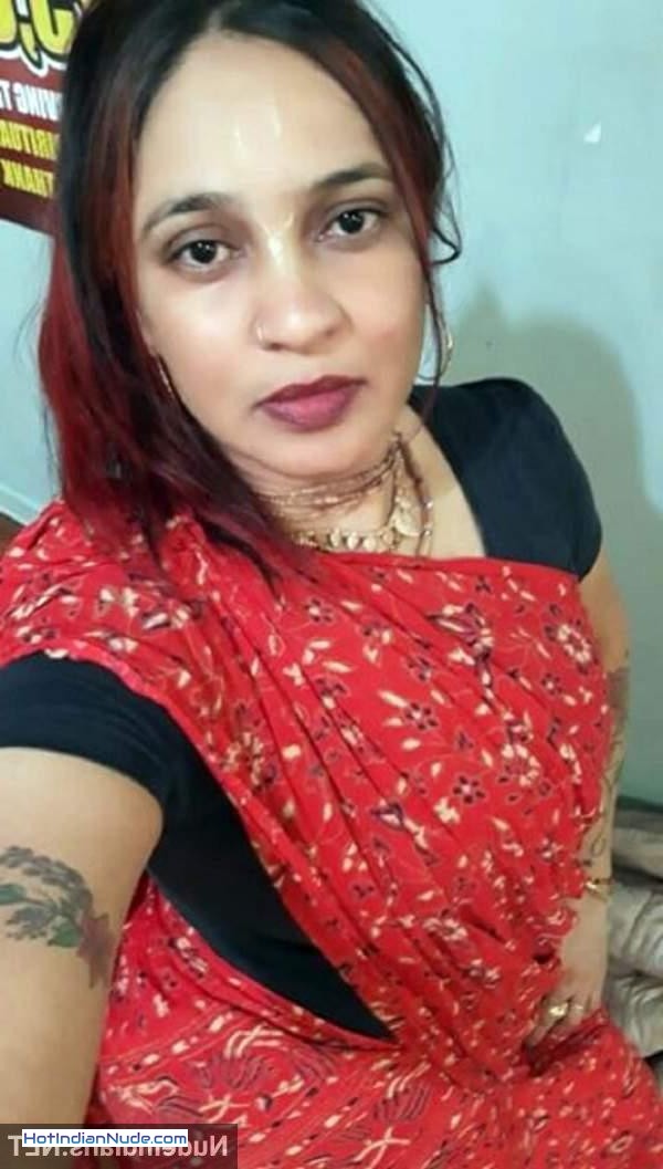 Garam nude pic indian girls Leak