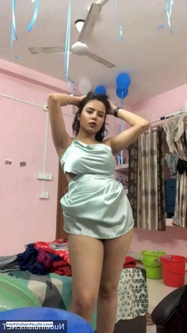 Dekhiye Anita ki Nude Cam Photos Sexy aur Garam Indian GF