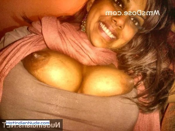 Garam Chut aur Sex Photos Leak Mere Patni Ne Baahar Gayi