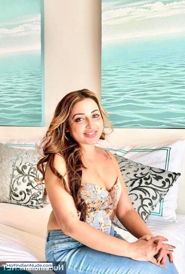 Desi Girl Ki Garam Sex Photos Bada Dhamaka
