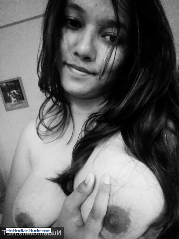 Tharkee beautiful boobs nude pics pics leak