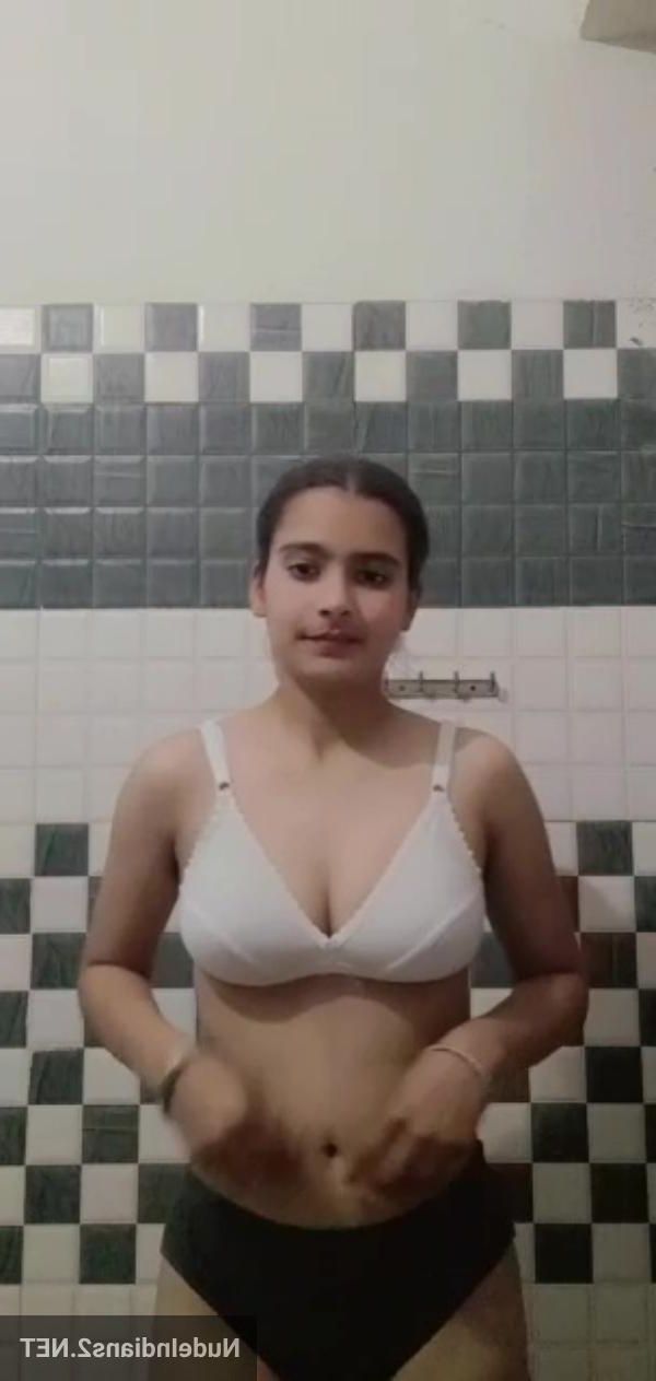 Nude pic ind