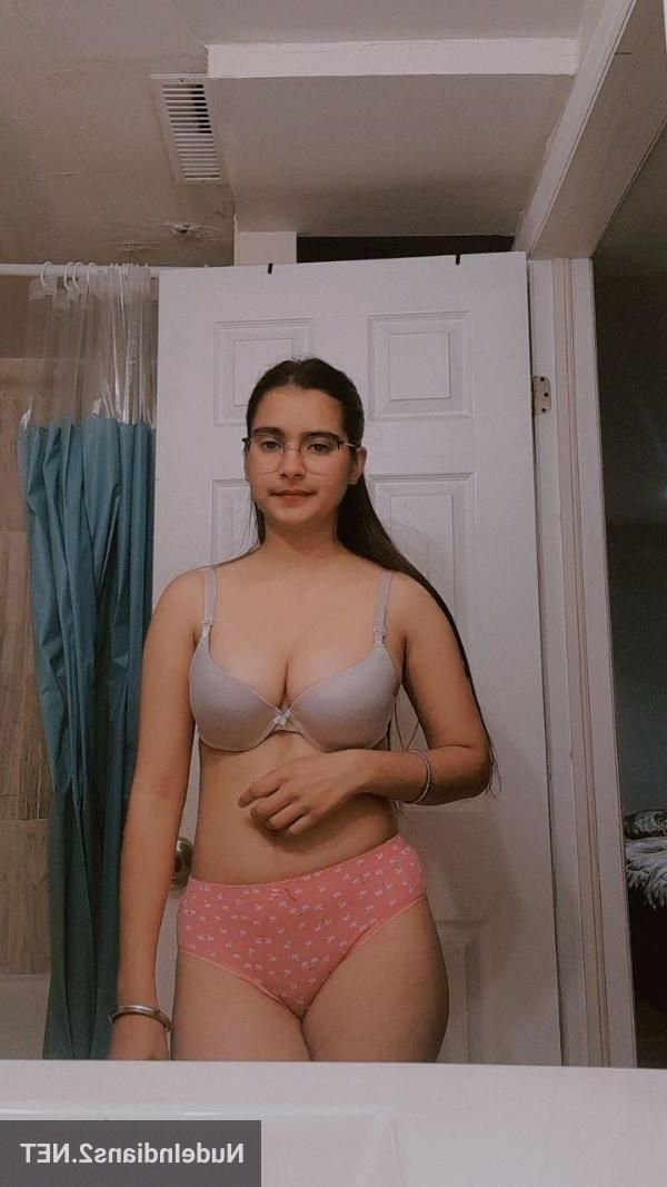 Big tits gfs pics