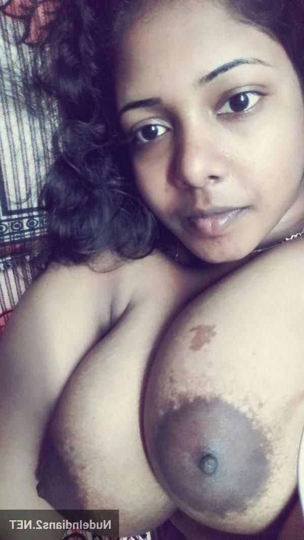 Big tit selfies nude