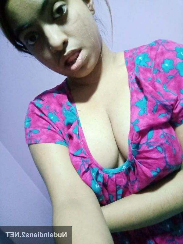 Heroine ki nangi image