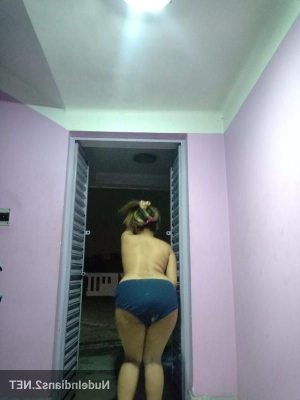 Nude Pics Indian Bhabhi