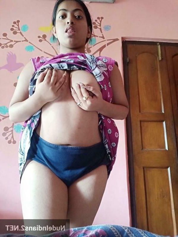 Village aunty nude photo