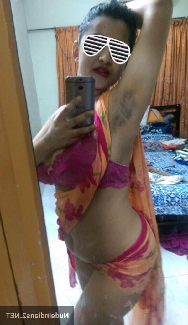 Nude nri
