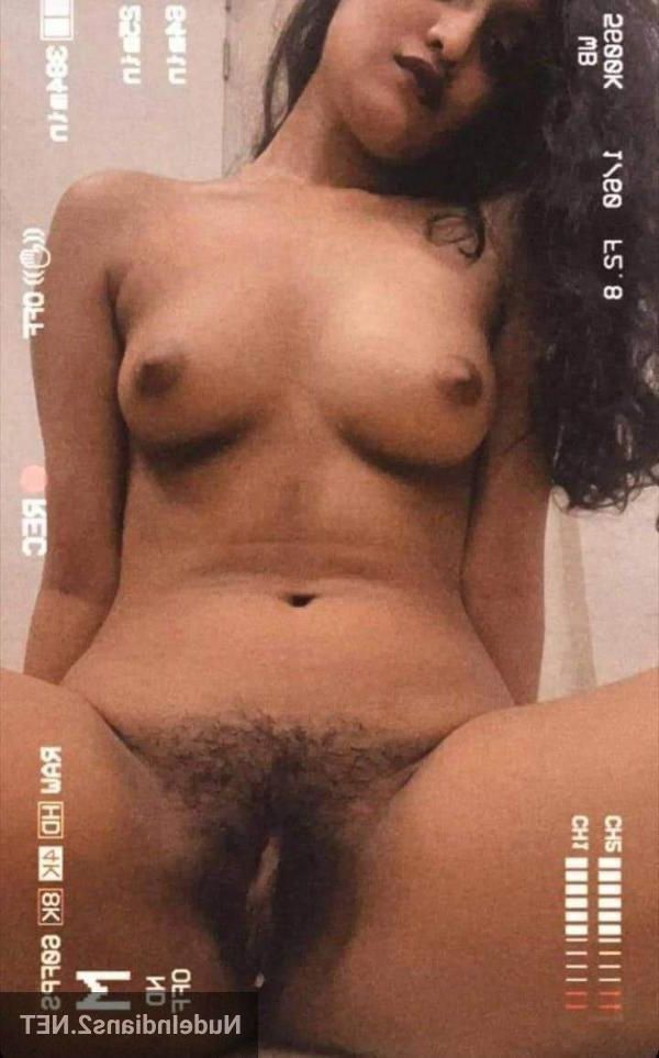 Indian nude pussy pic