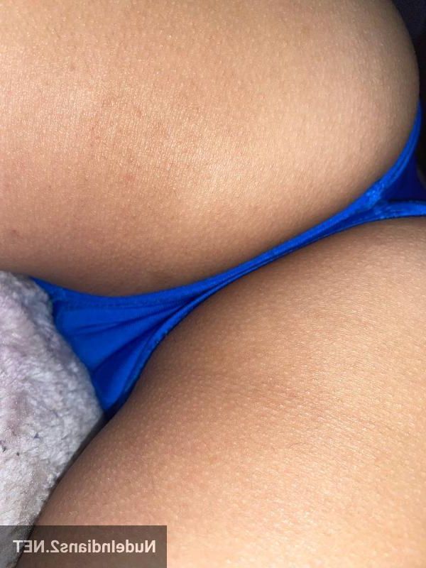 Big booty nude babes