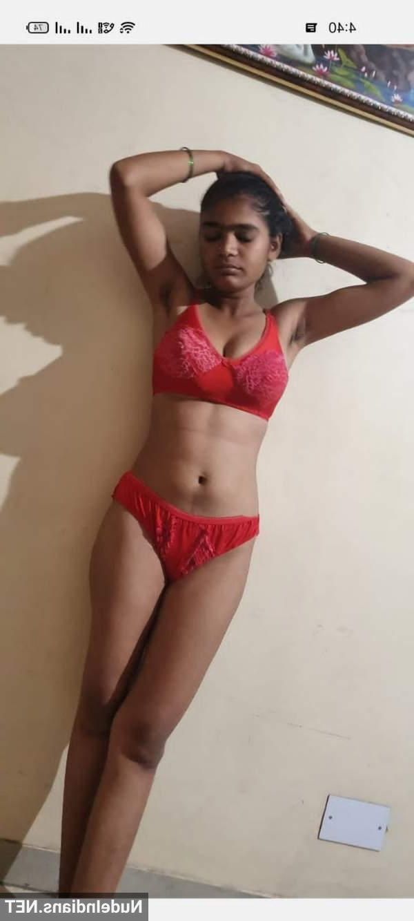 Aunty nude pics