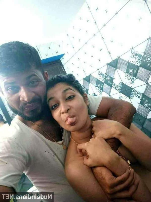 Nepali ladki ki chut ka photo