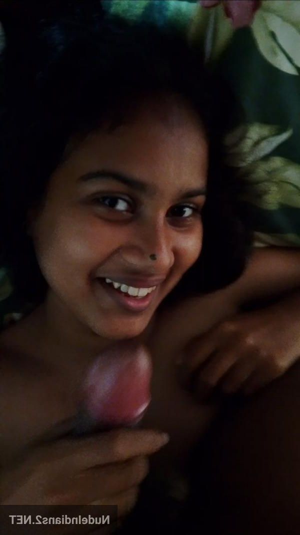 Cute gf naked