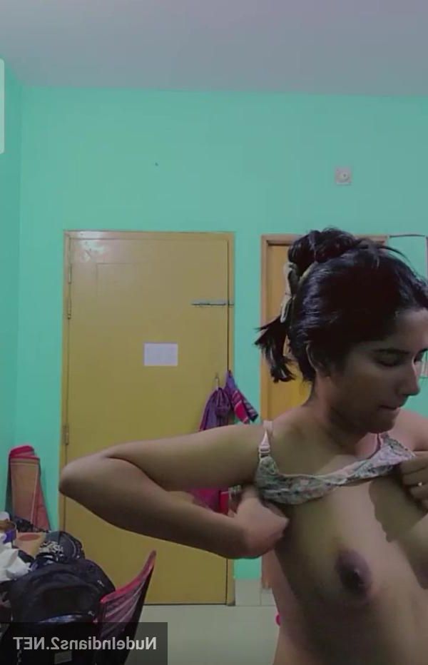 Rukhsana boobs