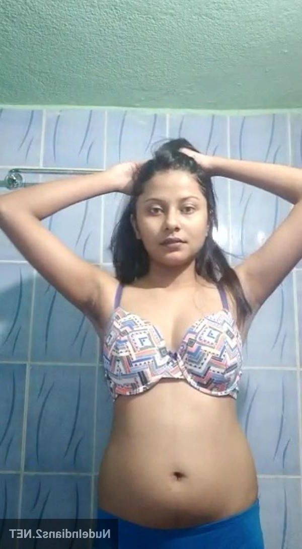 Indian girls nude photo
