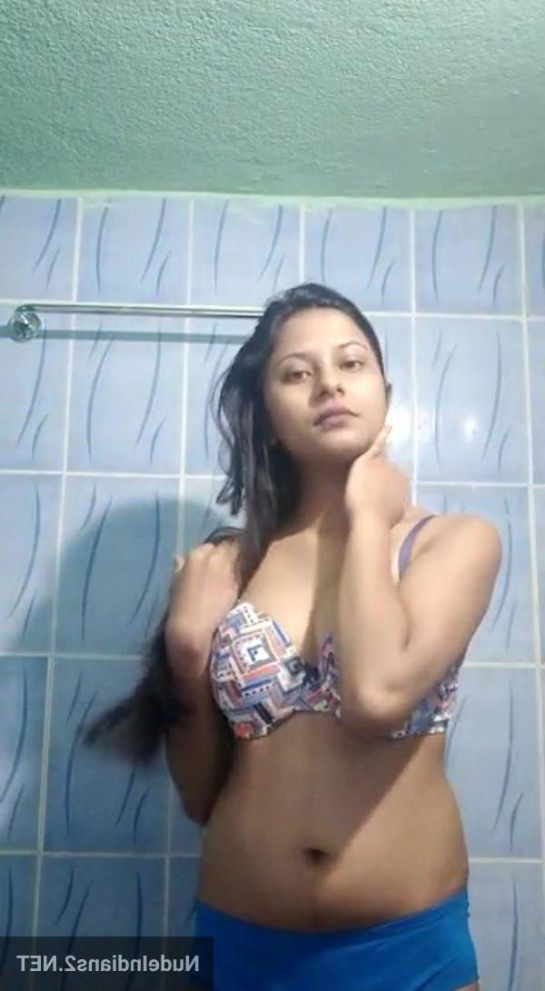 Indian naked girl photo