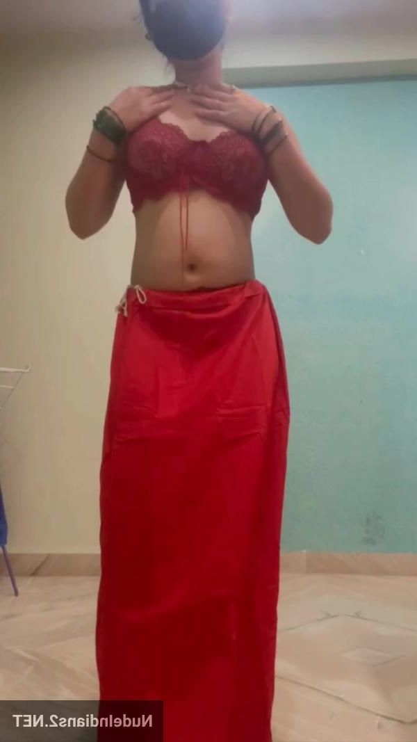 Hot aunty nude images