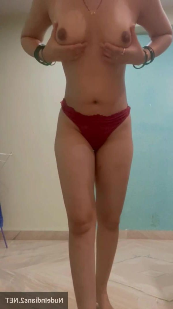 Nude cute indian
