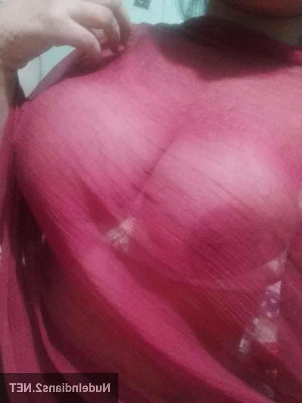 Hot naked housewives