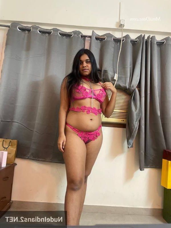 Desi bhabi nude photos